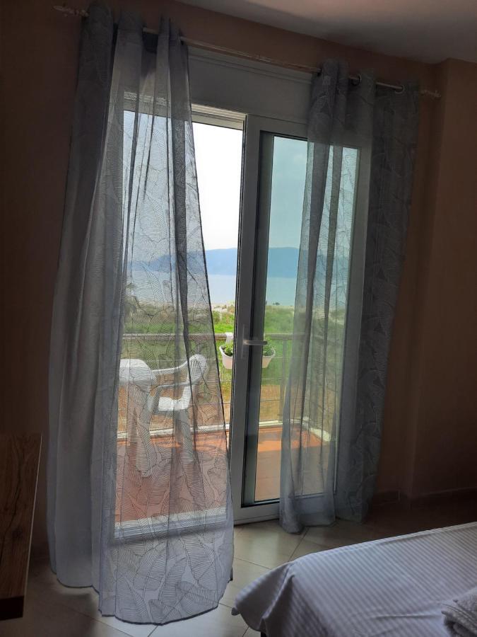 Antea Apartment 3 Vlorë Buitenkant foto