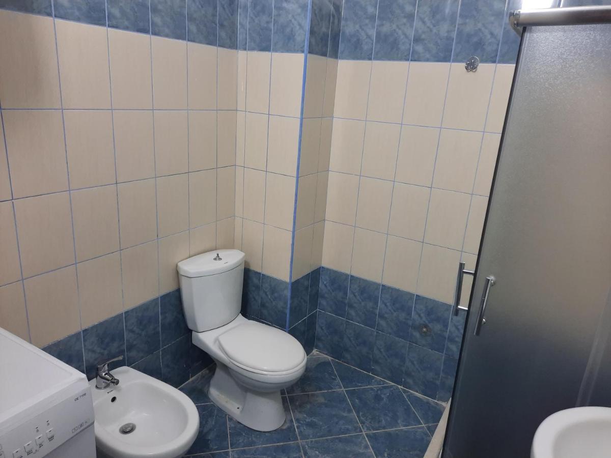 Antea Apartment 3 Vlorë Buitenkant foto