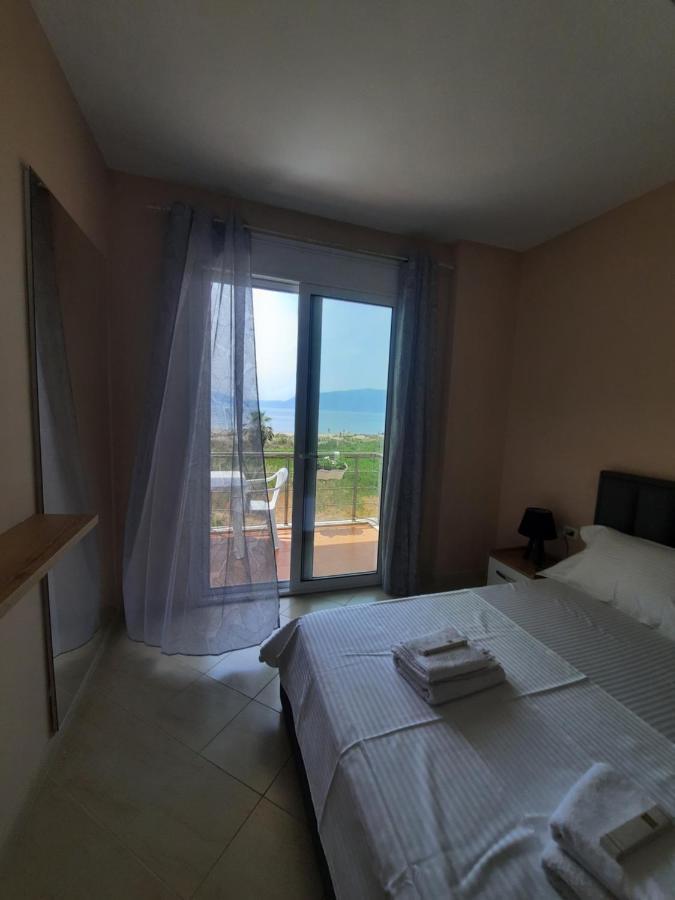 Antea Apartment 3 Vlorë Buitenkant foto