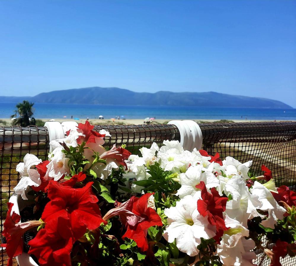 Antea Apartment 3 Vlorë Buitenkant foto