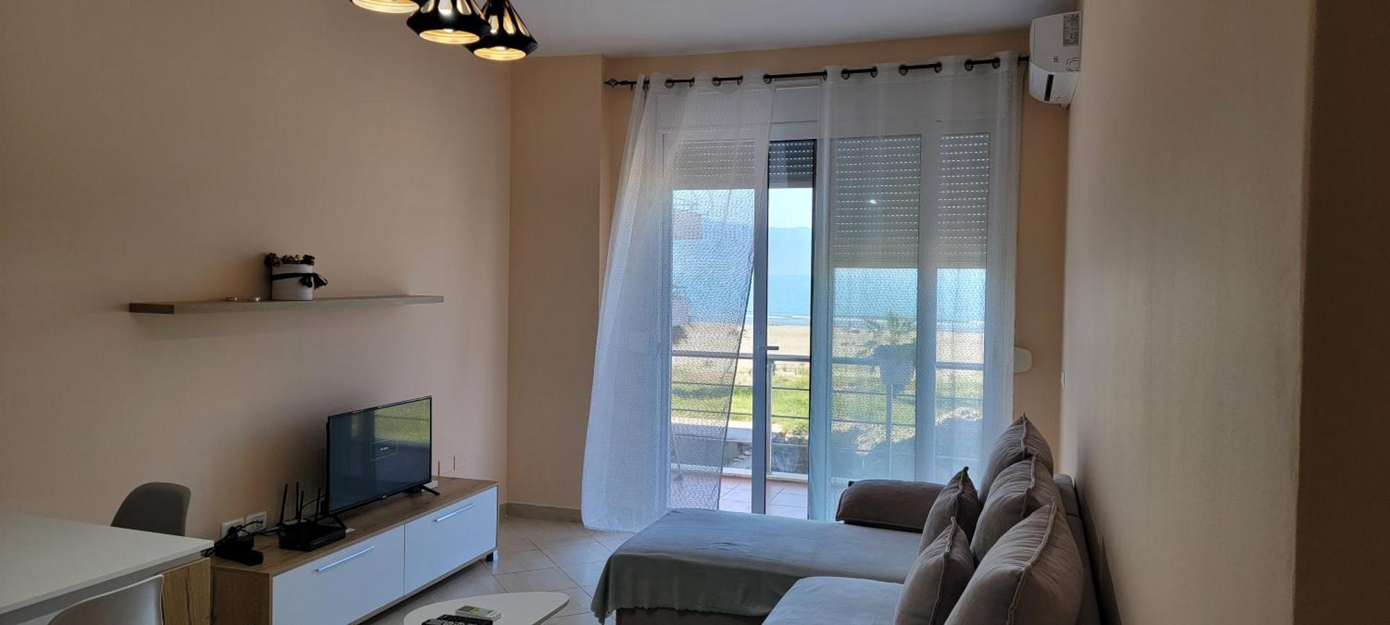 Antea Apartment 3 Vlorë Buitenkant foto