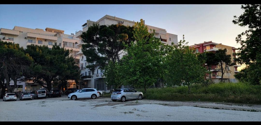 Antea Apartment 3 Vlorë Buitenkant foto